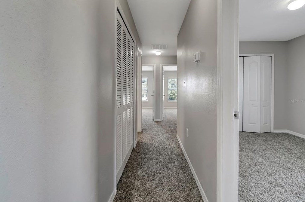 3128 Azalea Blossom Dr, Plant City FL  33567-2105 exterior