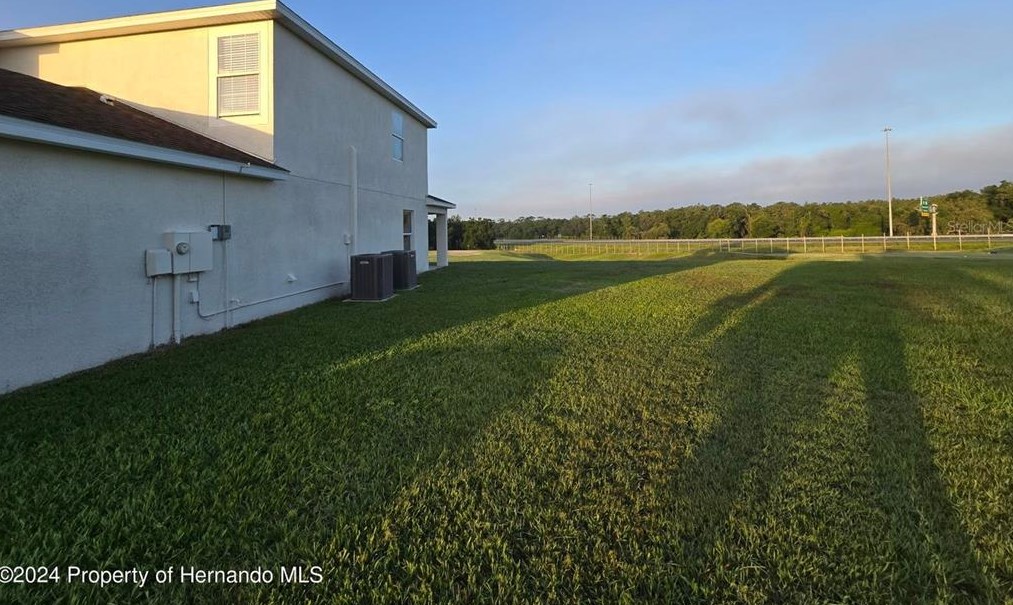 6546 Wirevine Dr, Brooksville FL  34602 exterior