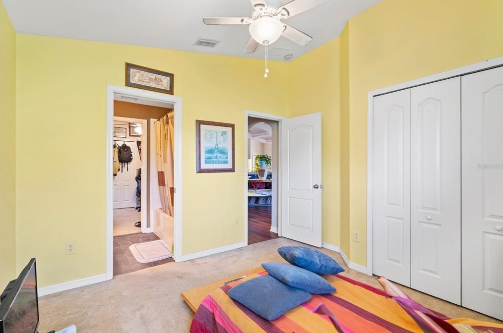 10632 Shady Preserve Dr, Riverview FL  33579-9310 exterior