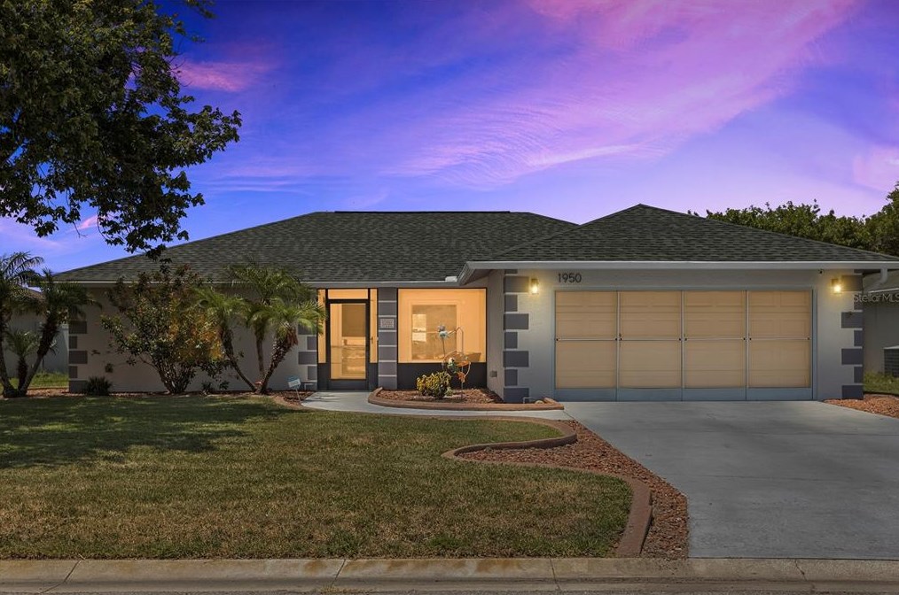 1950 Tarpon Ct, Zephyrhills, FL 33543