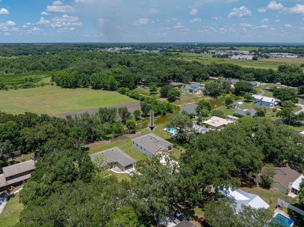37435 Moore Dr, Dade City, FL 33525