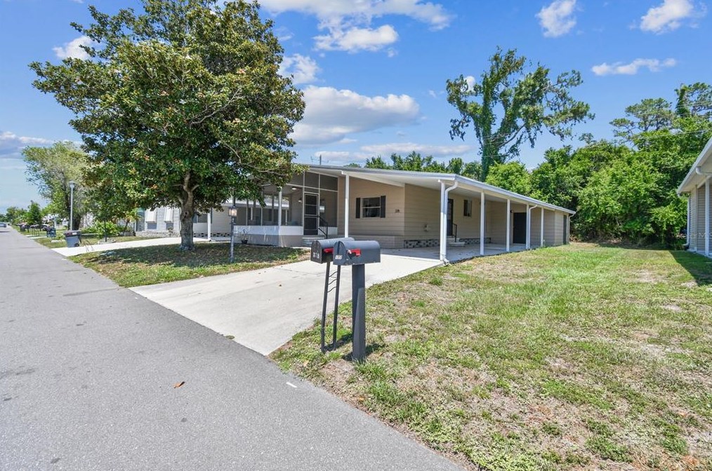 6710 36th Ave E #378, Palmetto, FL 34221