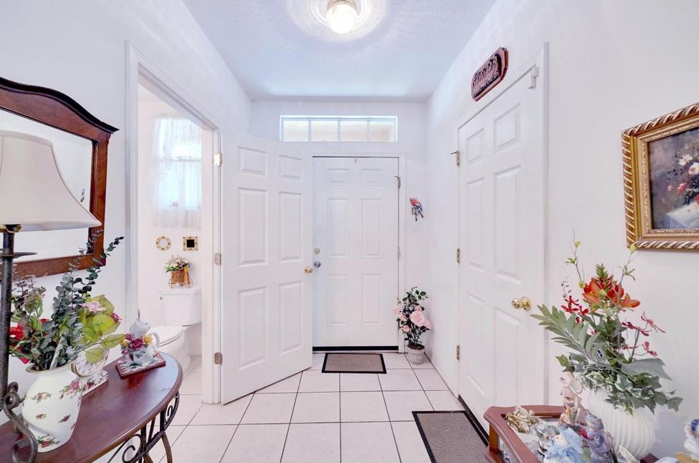 6143 Olivedale Dr, Riverview FL 33578-3819 exterior