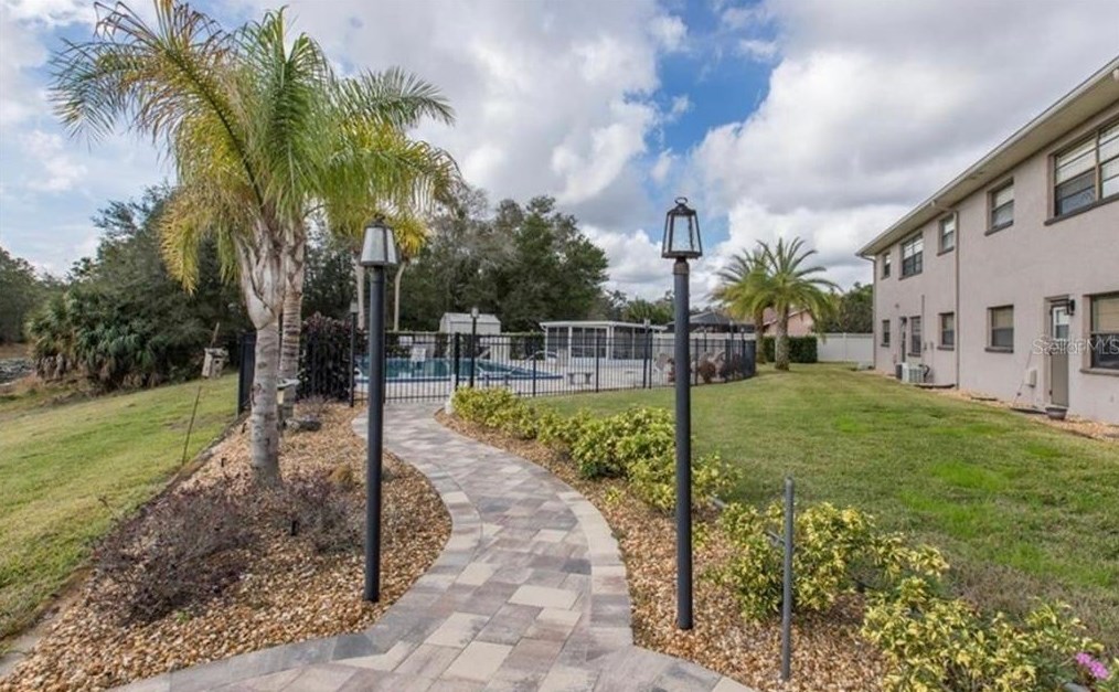 7400 Spring Hill Dr #213, Brooksville, FL 34606