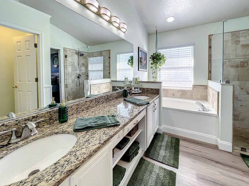 10216 Merrimac Manor Dr, Riverview FL  33578-8327 exterior