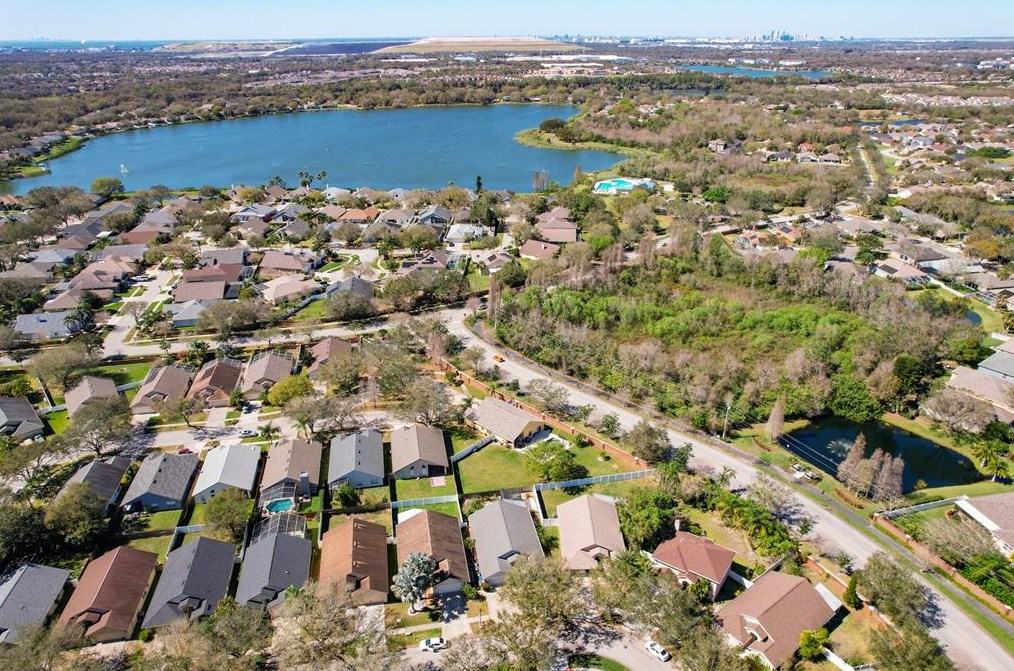 10216 Merrimac Manor Dr, Riverview FL  33578-8327 exterior