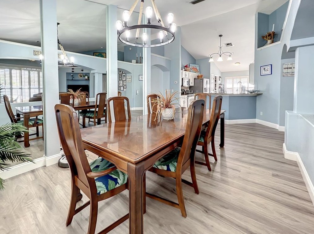 10216 Merrimac Manor Dr, Riverview FL  33578-8327 exterior