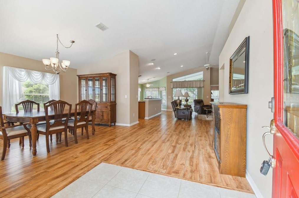 480 Rochester St, Brooksville FL  34609-9206 exterior