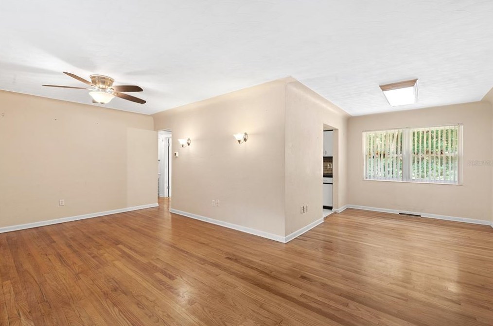 16176 Wilson Blvd, Brooksville FL  34604-7727 exterior