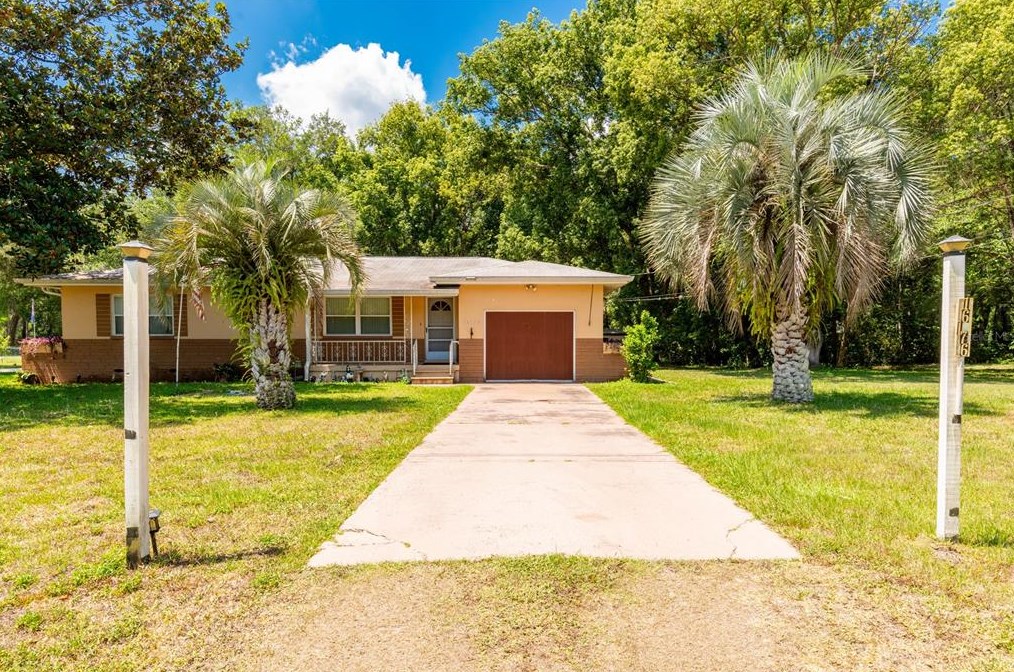 16176 Wilson Blvd, Brooksville, FL 34604-7727