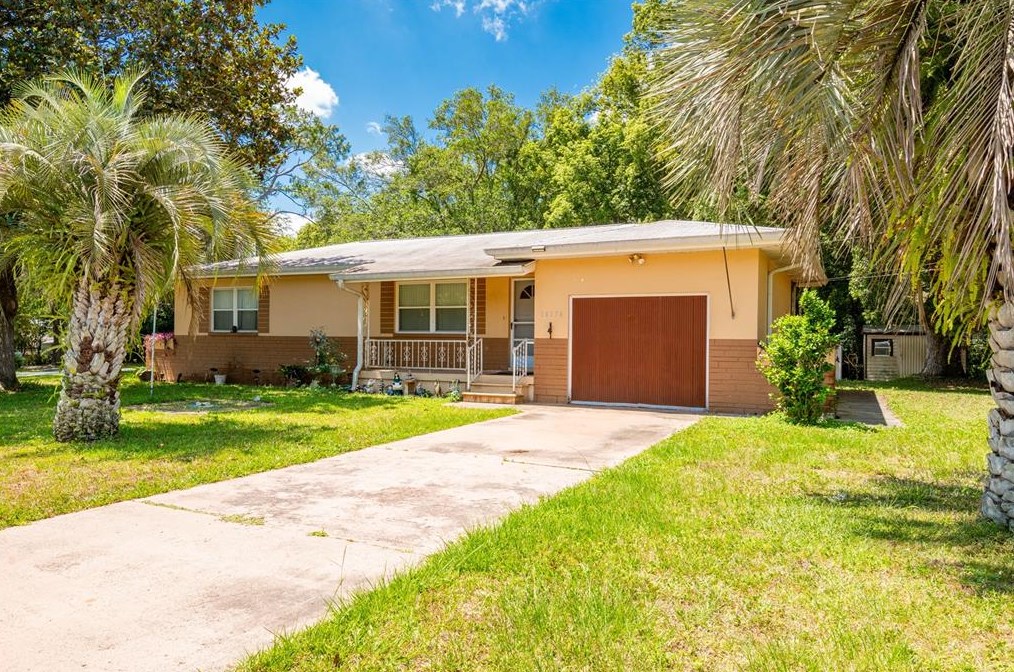 16176 Wilson Blvd, Brooksville FL  34604-7727 exterior