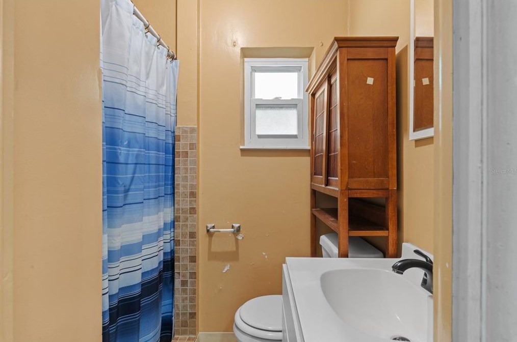 16176 Wilson Blvd, Brooksville FL  34604-7727 exterior