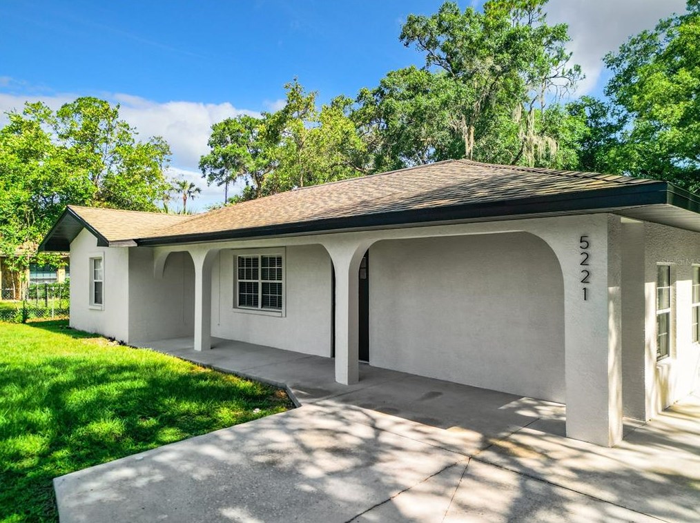 5221 E Jasmine Ln, Inverness, FL 34453