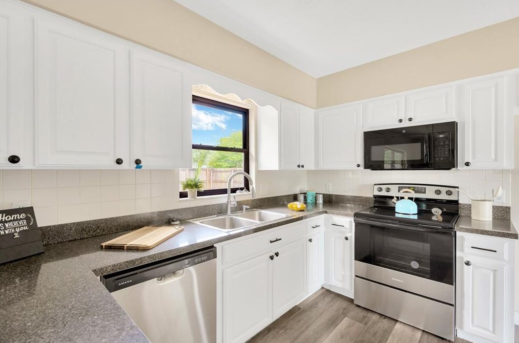 604 Sanfield St, Brandon, FL 33511-7132