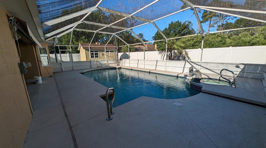 47 Bridgehaven Dr, Palm Coast FL  32137-8785 exterior