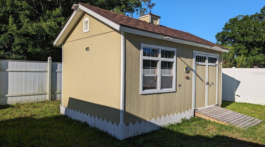 47 Bridgehaven Dr, Palm Coast FL  32137-8785 exterior