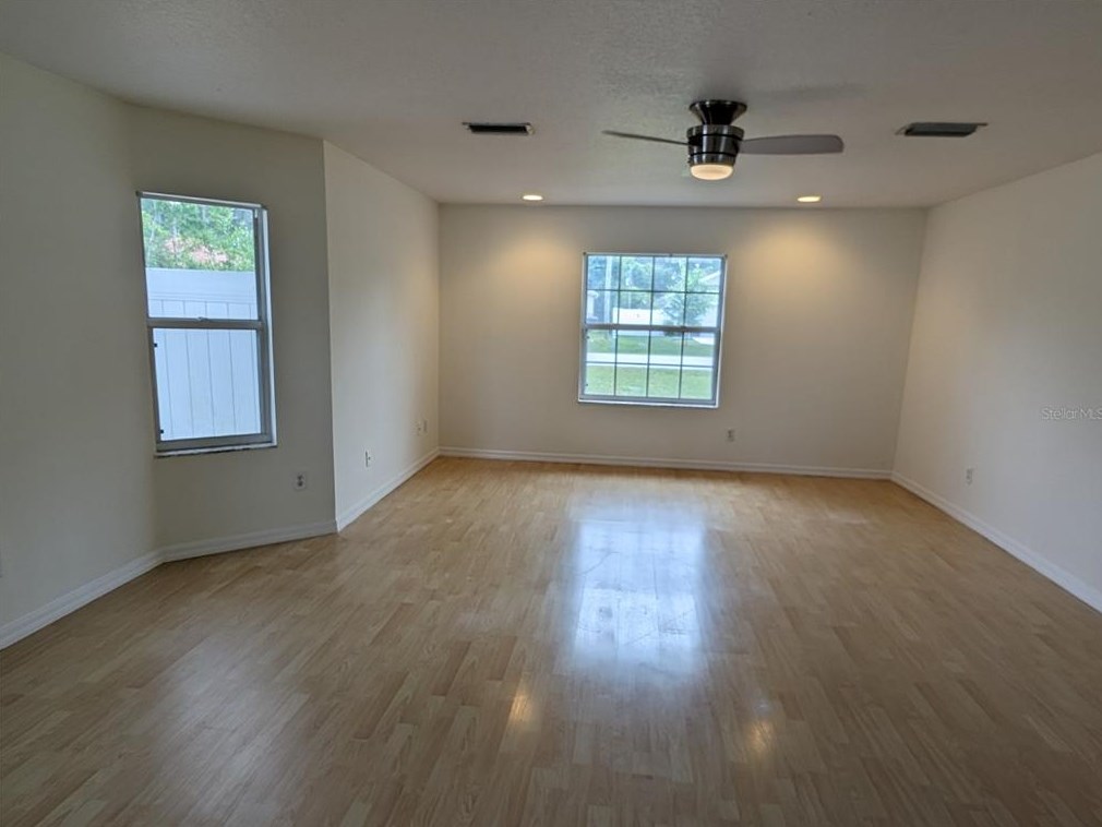 47 Bridgehaven Dr, Palm Coast FL  32137-8785 exterior