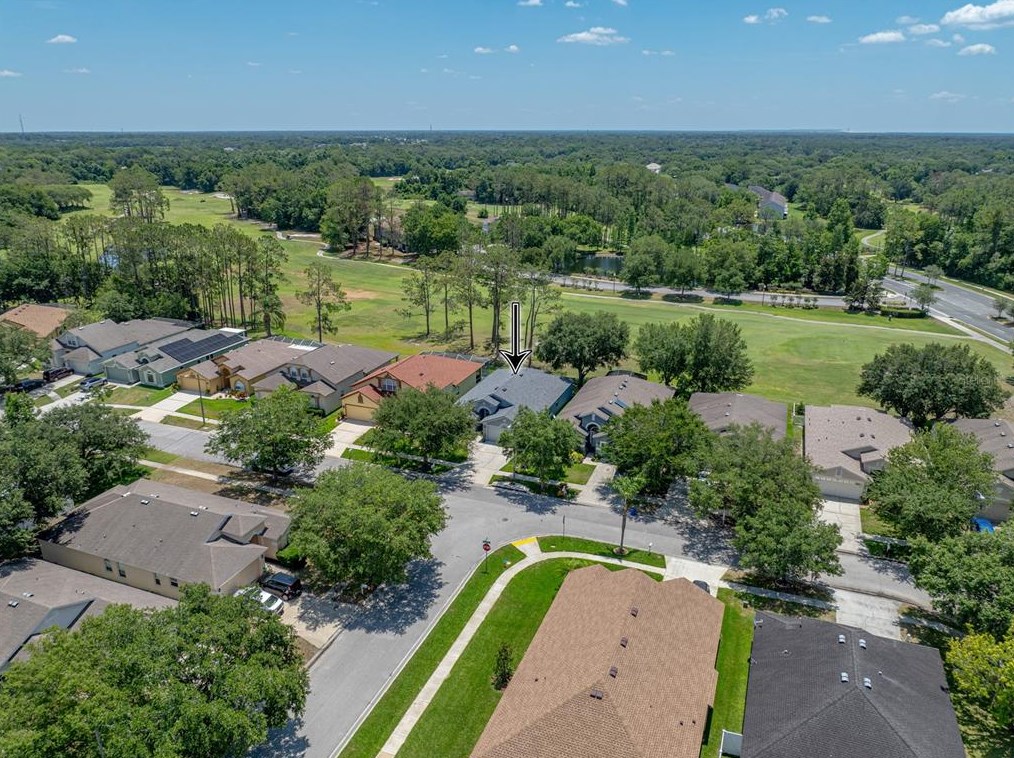 5540 Sparrow Hawk Ct, Zephyrhills, FL 33541-9157