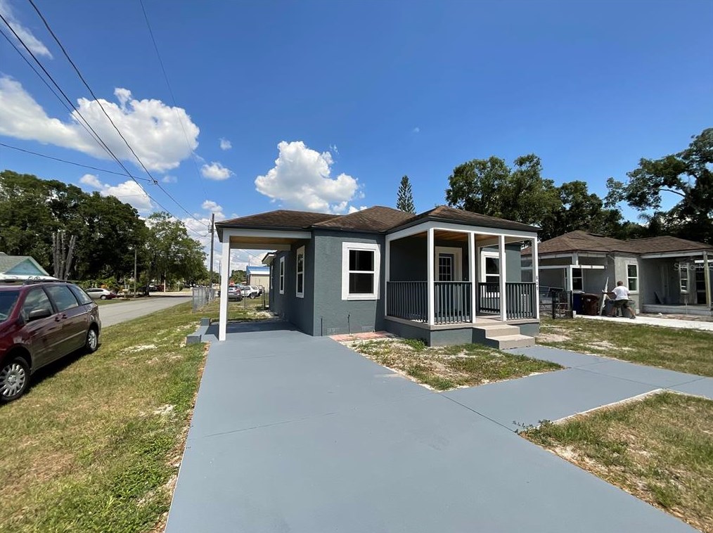 809 1st Ave, Mulberry, FL 33860-2049