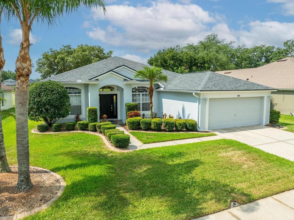 5918 Riva Ridge Dr, Zephyrhills, FL 33544