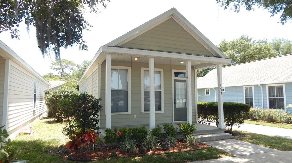 6228 Abbott Station Dr, Zephyrhills, FL 33542-4877