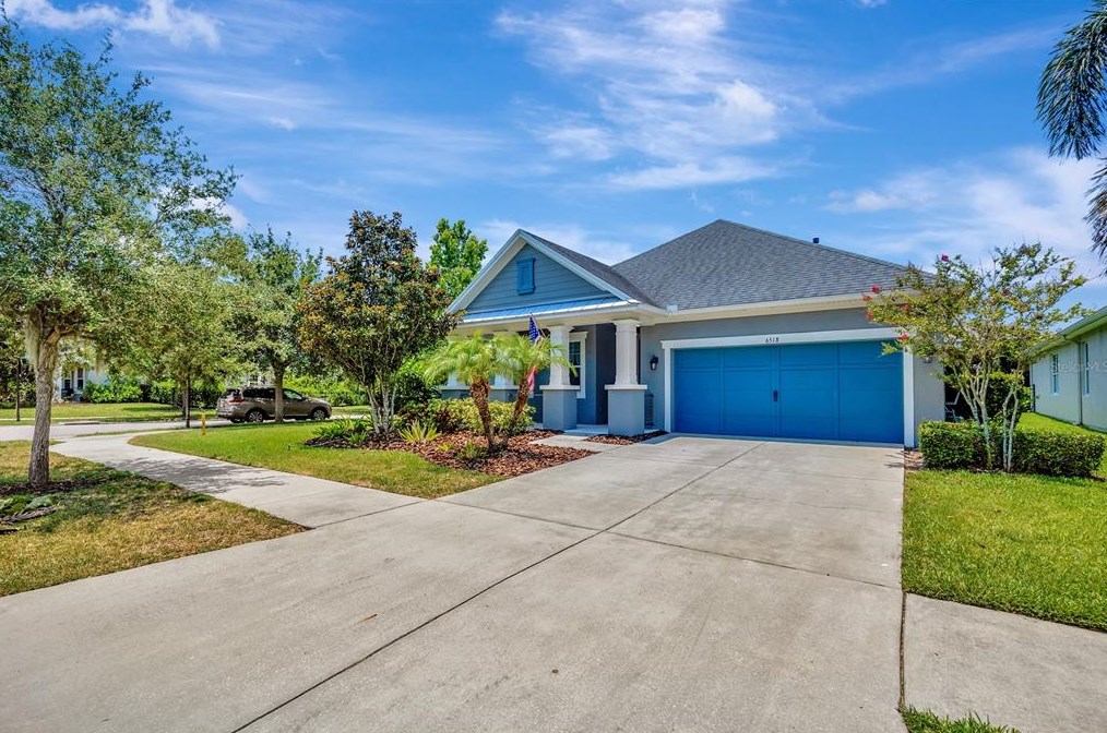 6518 Park Strand Dr, Ruskin, FL 33572