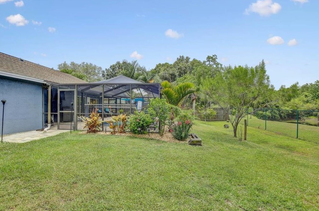 5717 Erhardt Dr, Riverview FL  33578-3754 exterior