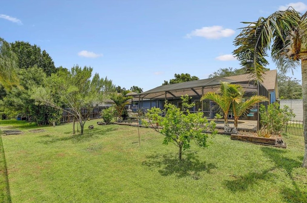 5717 Erhardt Dr, Riverview FL  33578-3754 exterior