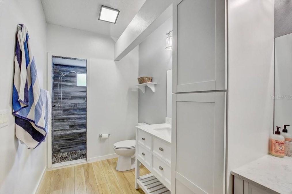 5717 Erhardt Dr, Riverview FL  33578-3754 exterior