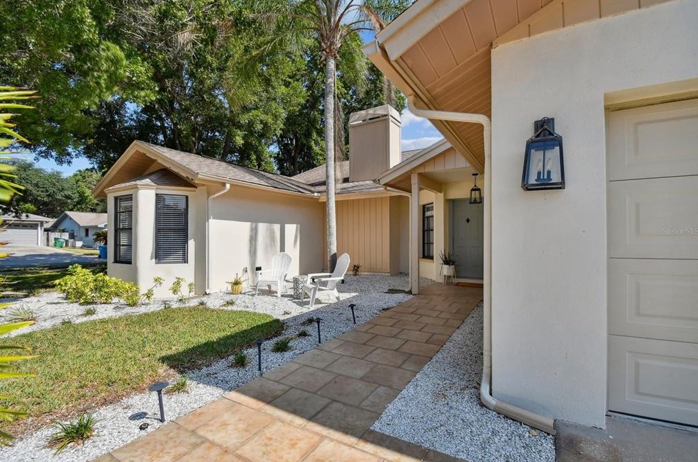 1011 Ridge Dr, Palm Harbor, FL 34683