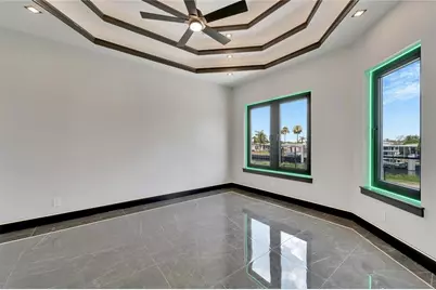 6540 Simone Shores Circle, Apollo Beach, FL 33572 - Photo 32