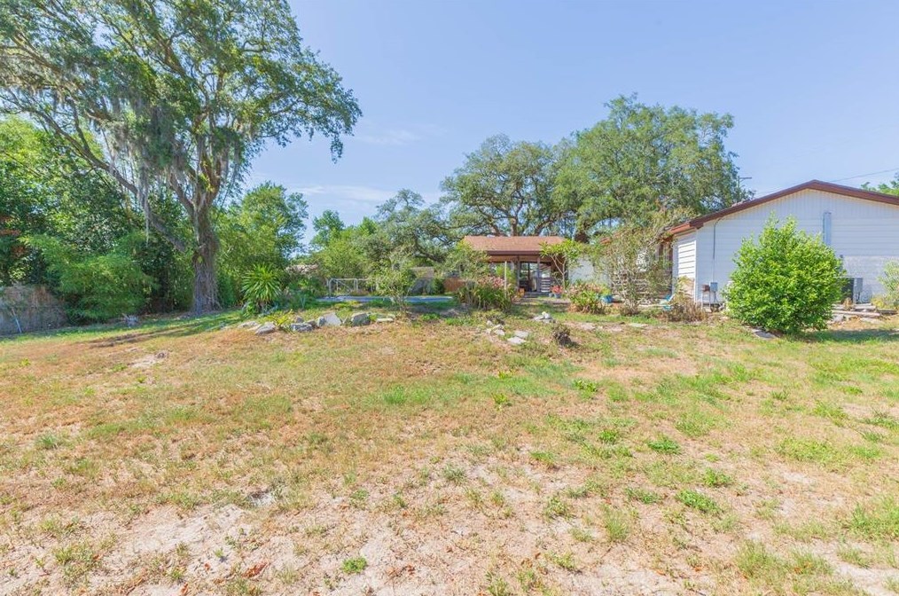 8514 46th St, Tampa FL 33617-6912 exterior