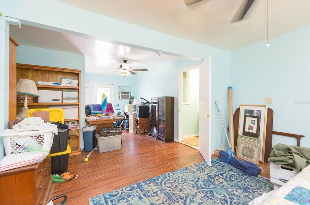 8514 46th St, Tampa FL 33617-6912 exterior