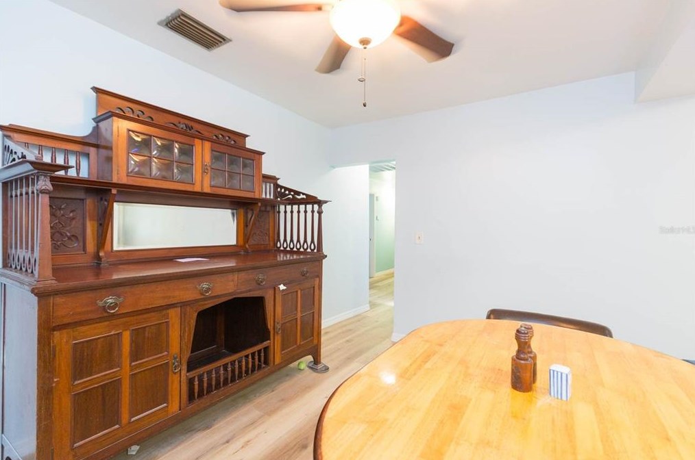 8514 46th St, Tampa FL 33617-6912 exterior