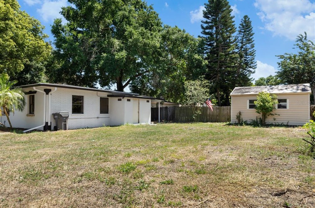 2805 Avenue J, Winter Haven, FL 33881-2222