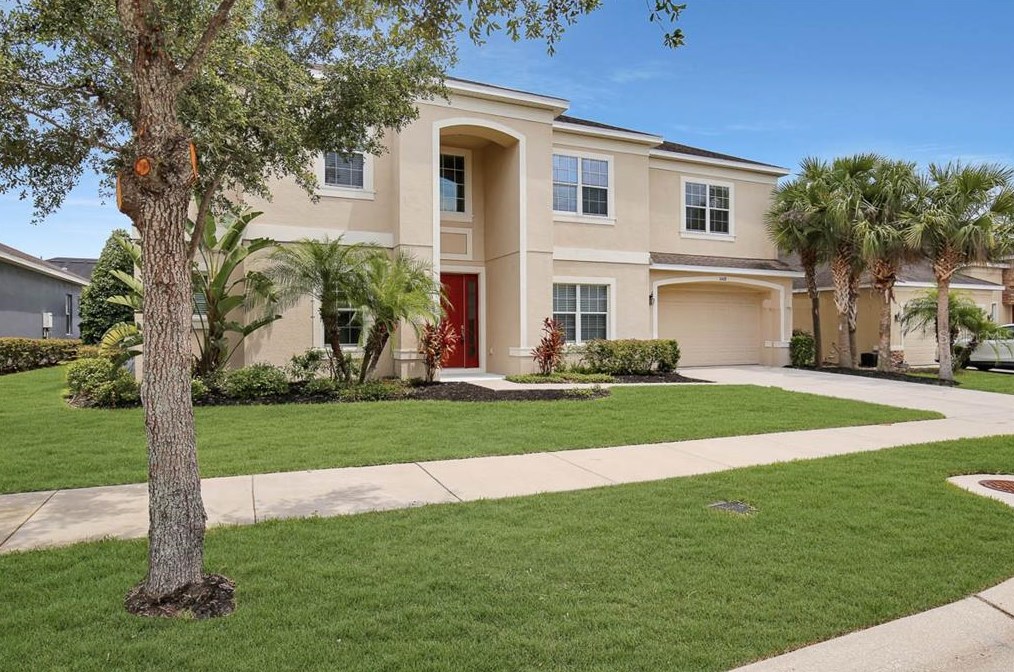 11408 Scribner Station Ln, Lithia, FL 33547-4907
