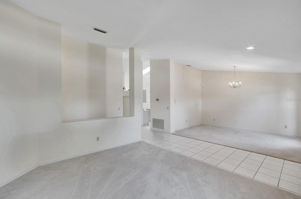 1717 Compton St, Brandon FL  33511-1865 exterior