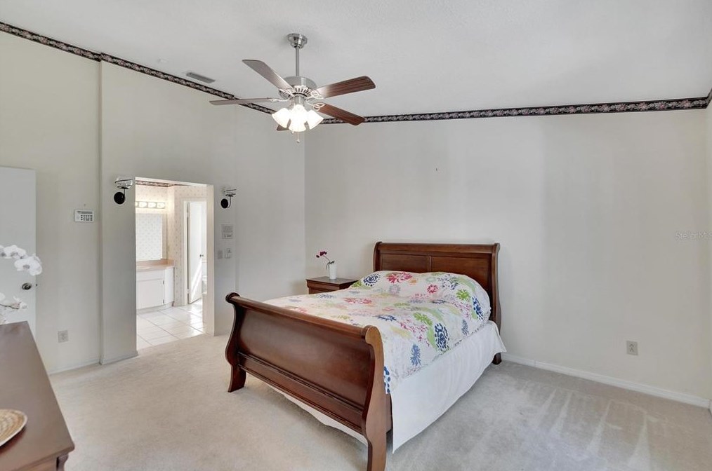 1717 Compton St, Brandon FL  33511-1865 exterior