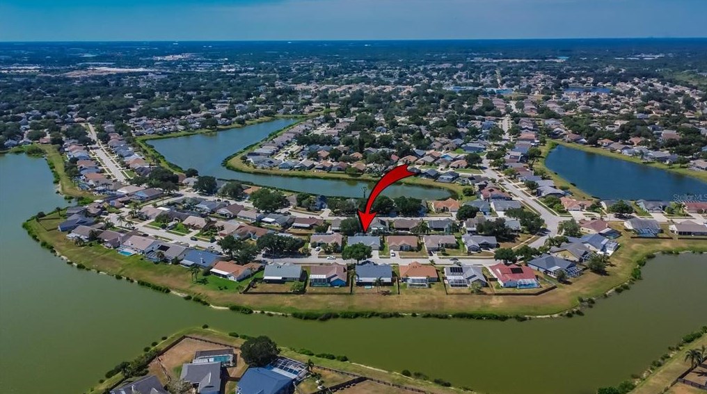 1717 Compton St, Brandon, FL 33511