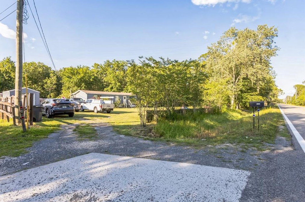 9356 Tom Costine Rd, Lakeland, FL 33809-1657