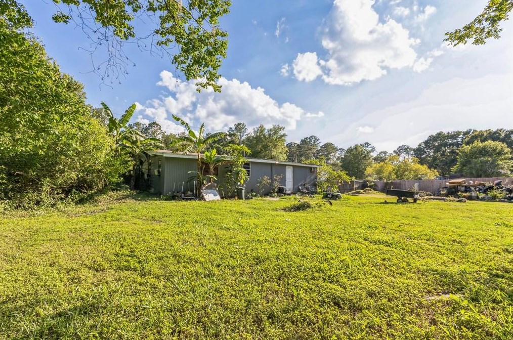 9356 Tom Costine Rd, Lakeland FL  33809-1657 exterior