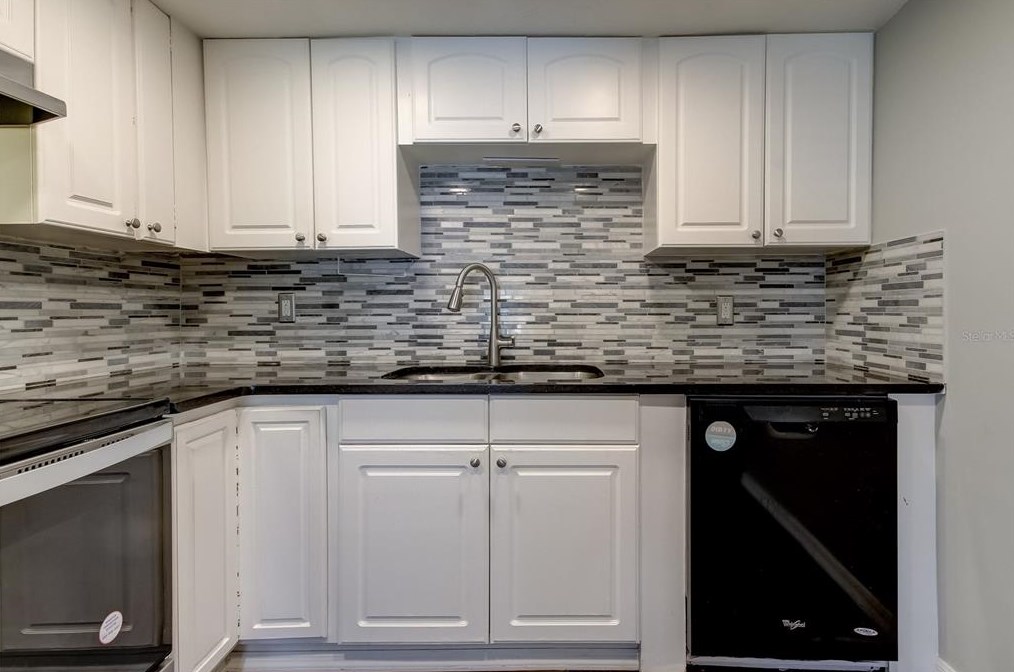 4124 98th Ave, Tampa FL  33617-4431 exterior