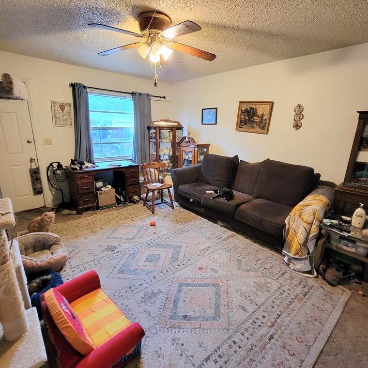 5341 Tangerine Dr, Zephyrhills FL 33542-4699 exterior