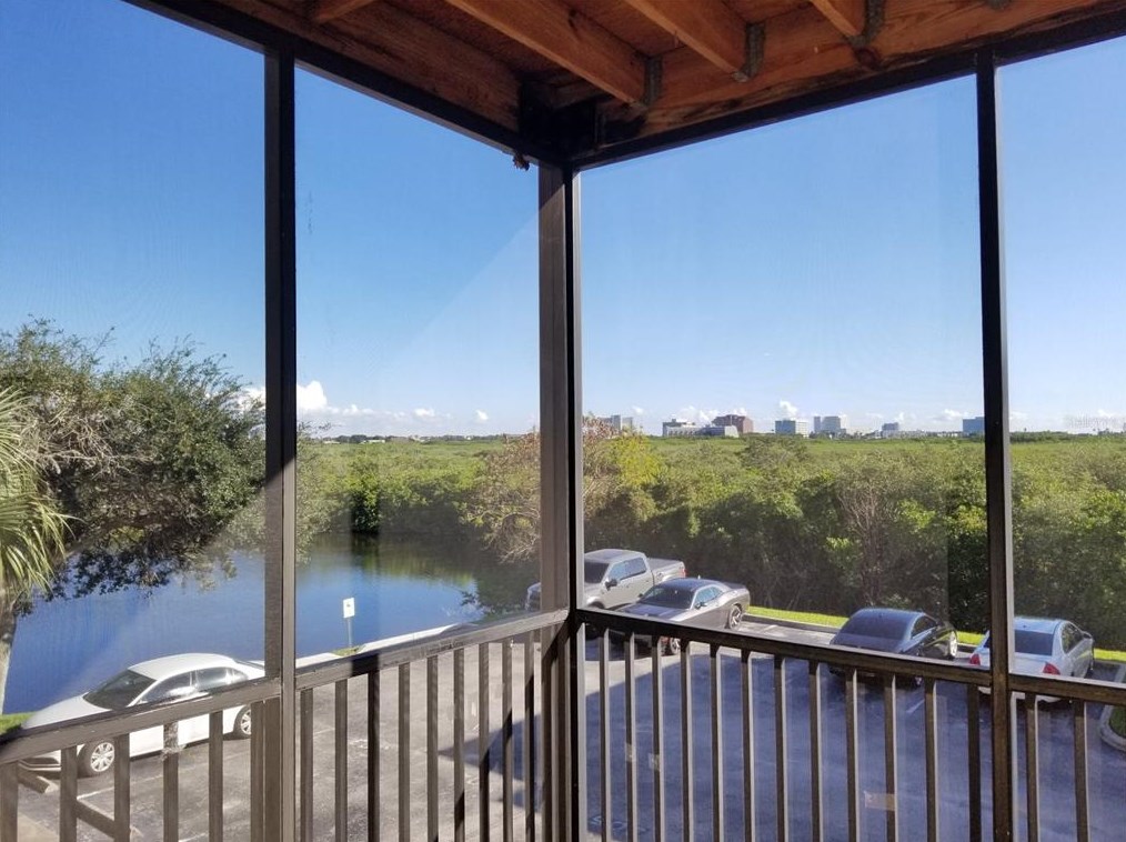 4333 Bayside Village Dr, Tampa FL 33615-5571 exterior