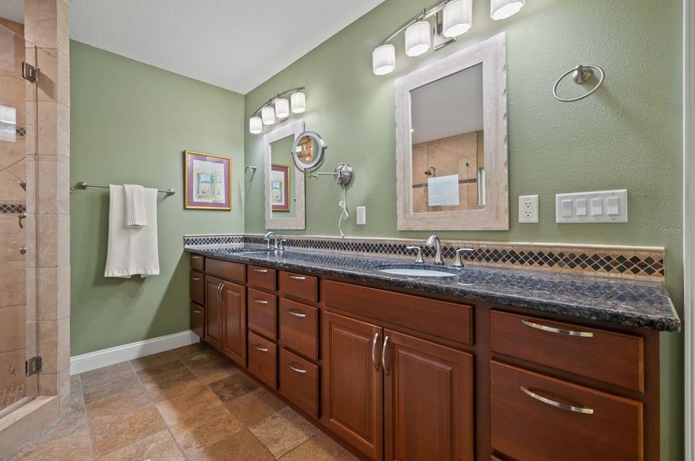 4107 Leona St, Tampa FL 33629-8508 exterior