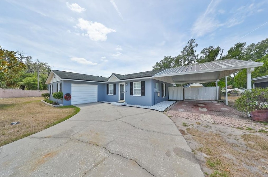 2025 Lance Ct, Dover, FL 33527-6013