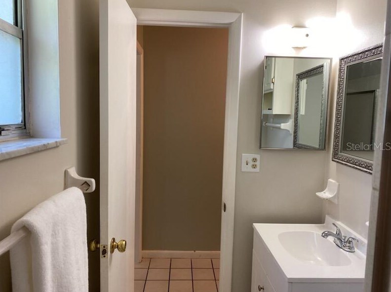 1515 Leslie Dr, Lakeland FL  33801-2752 exterior