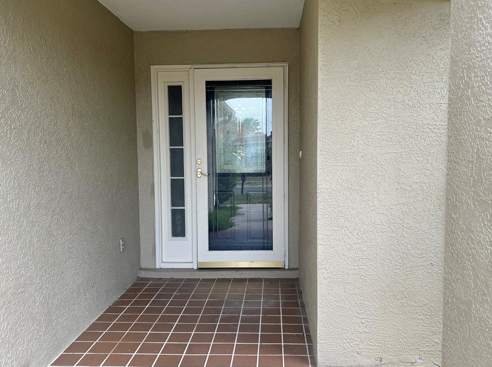 1310 Lakehurst Way, Brandon, FL 33511-2317