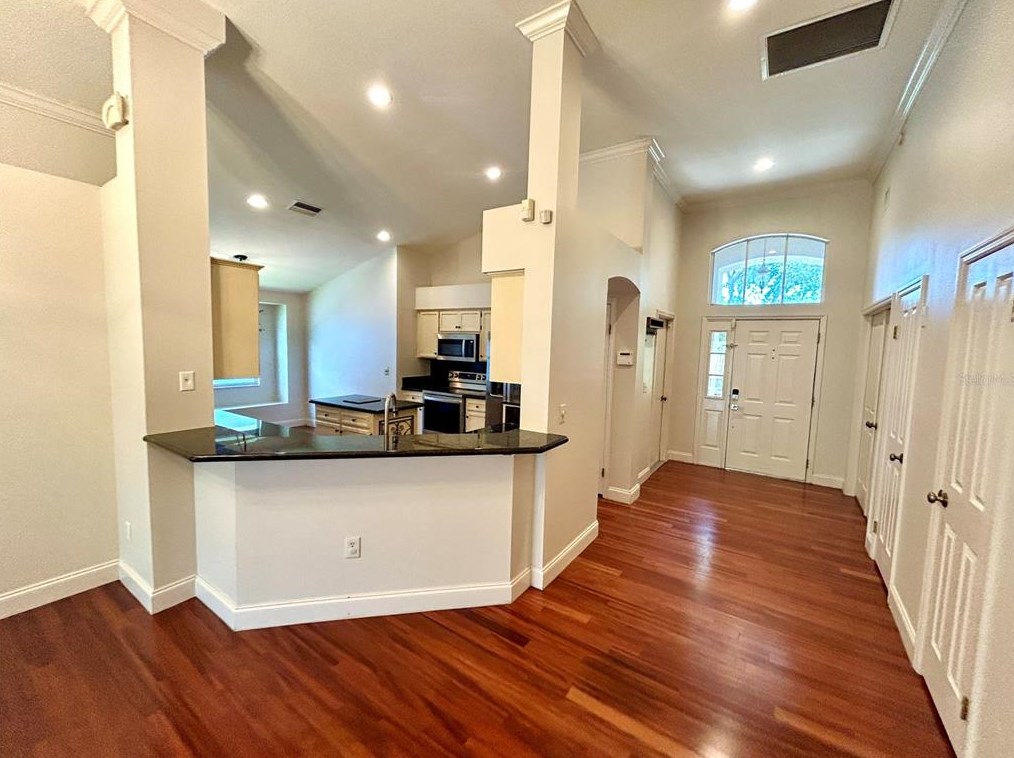 12329 Glenfield Ave, Tampa FL  33626-2605 exterior