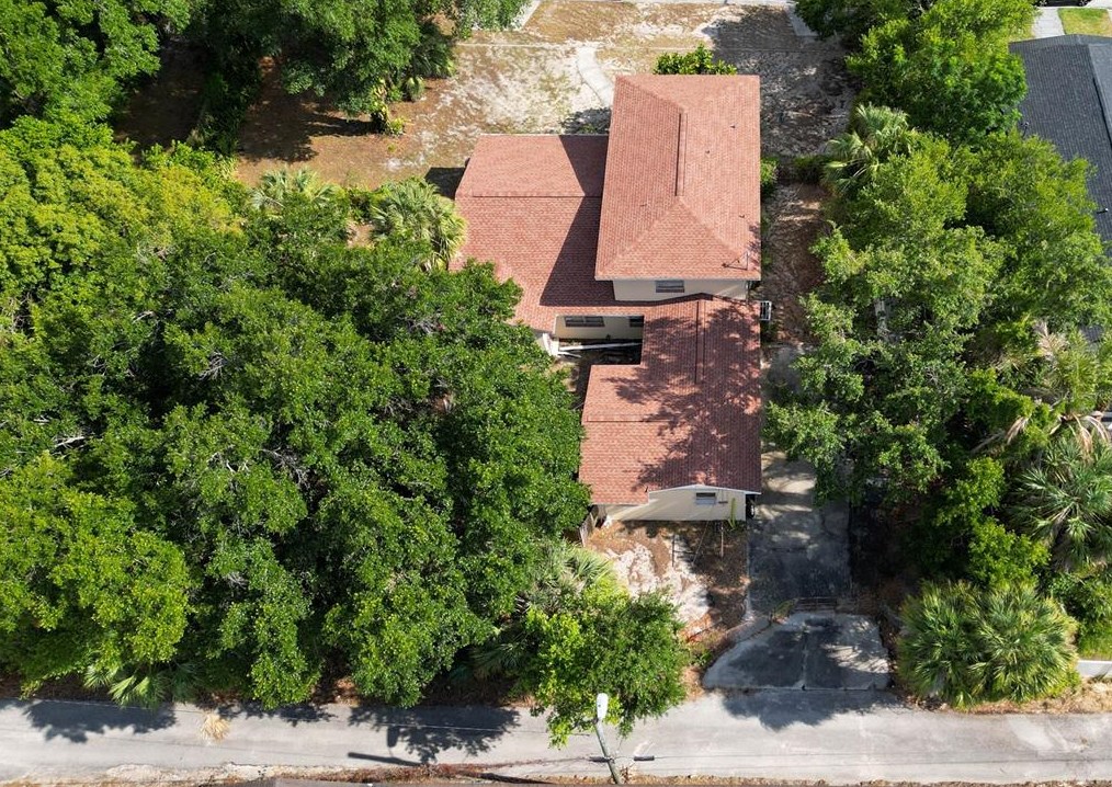 405 Amelia Ave, Tampa FL 33602-1803 exterior